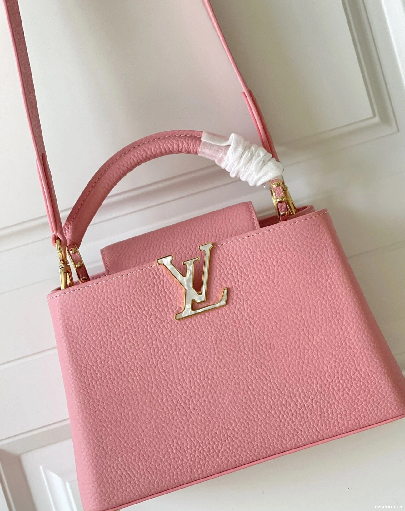 FS CHEAP CAPUCINES LOUIS VUITTON BB 0818